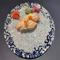 nigiri salmon flameado